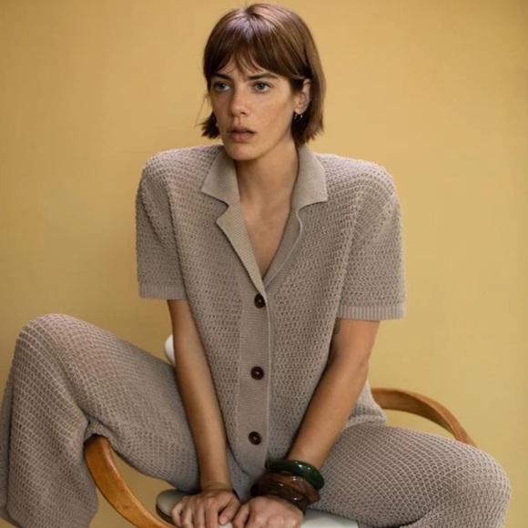 Zara Sweaters - Zara Knit Polo Collared Oversized Cardigan Short Sleeve Button Up Lightweight M